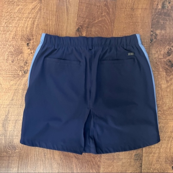 Under Armour activewear skirt w/ built in shorts navy blue Sz 8 - Picture 7 of 8